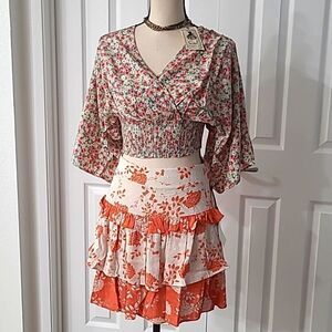 🎈2/$28🎈Floral Ruffle Layered Flowy Boho Skirt Casual Colorful, Bright sz M